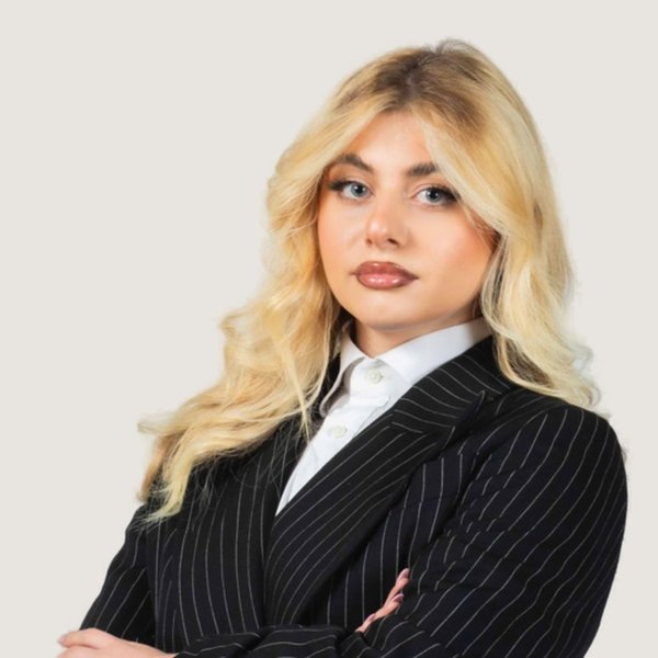 Virginia Milano, Marketing & Communication